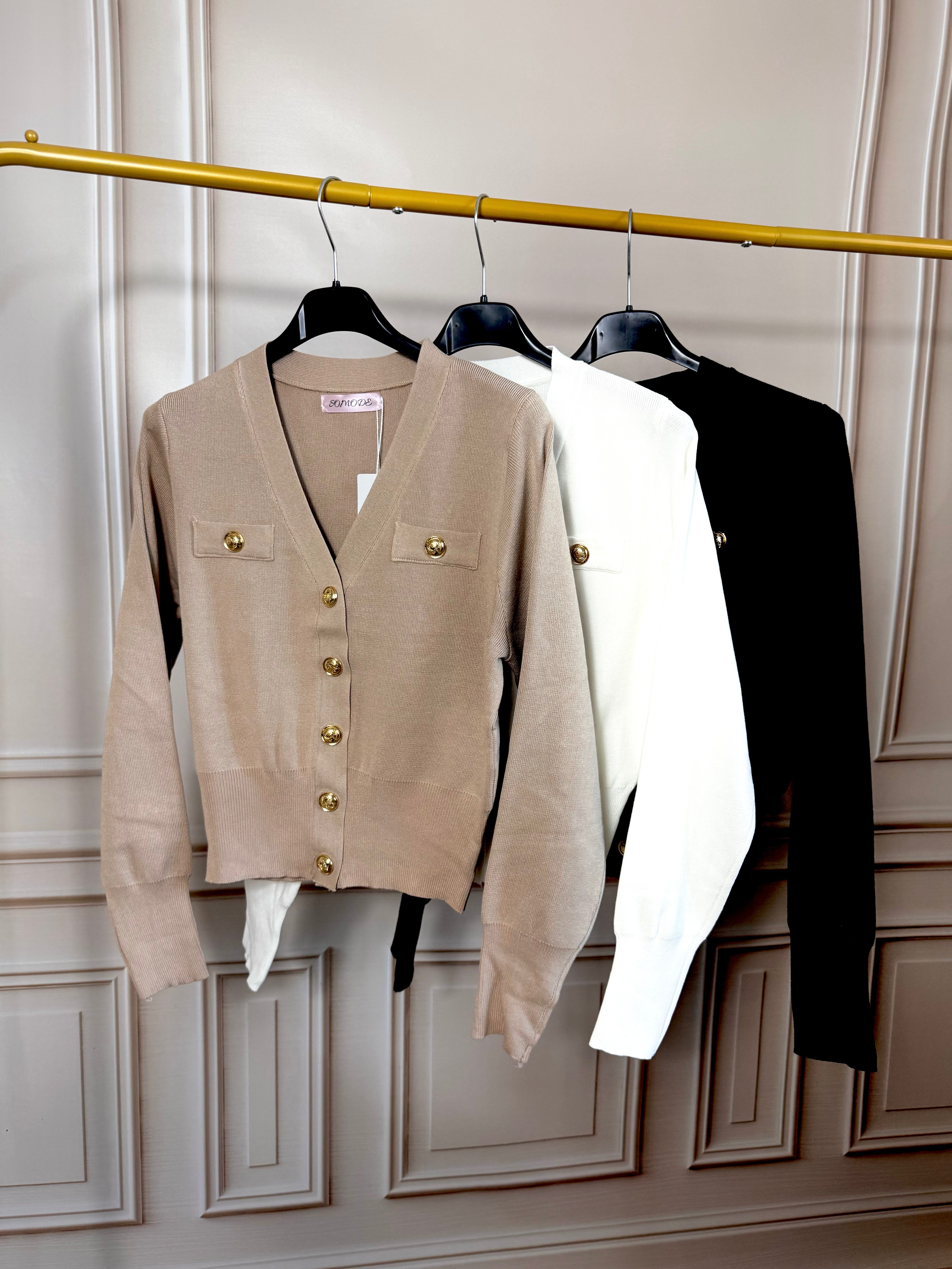 Cardigan con bottoni oro